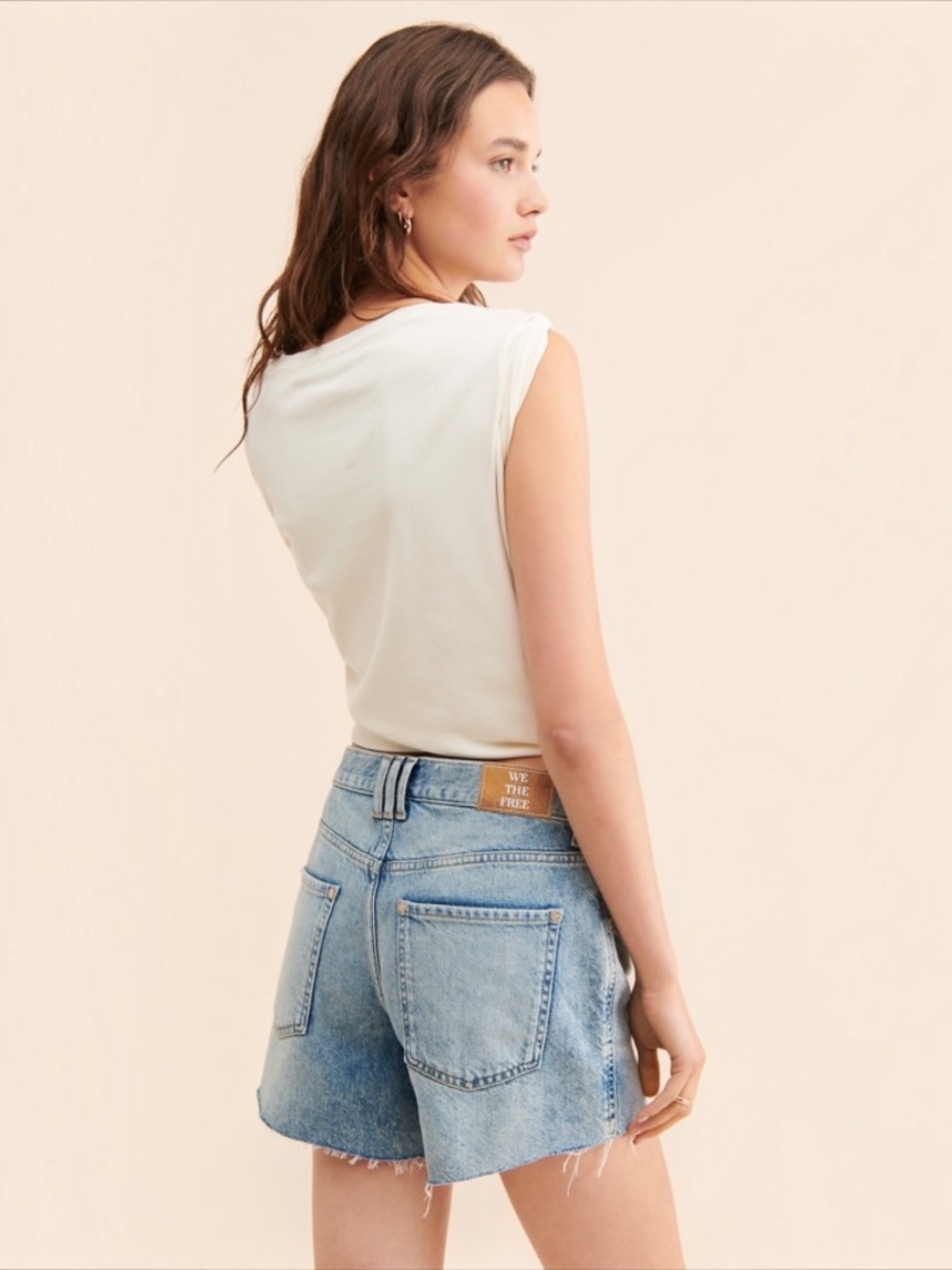 Free People We The Free Ivy Mid-Rise Denim Shorts Light Wash Size 31